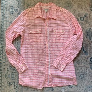 BR tissue weight gingham button down